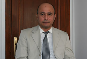 Harun R.VAR